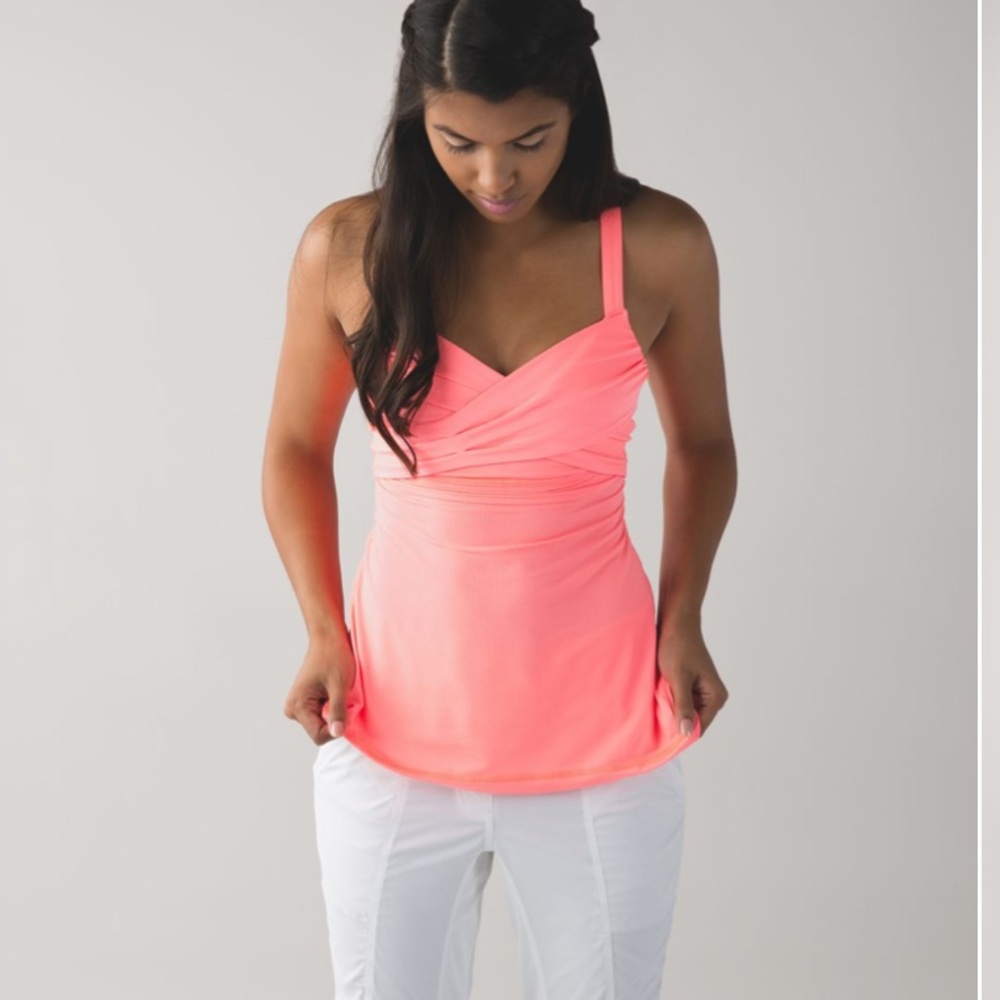 🍋 Lululemon Wrap it up Tank 💕